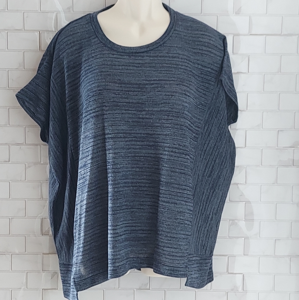 Lane Bryant pullover short sleeve poncho sweatshirt sz 18/20